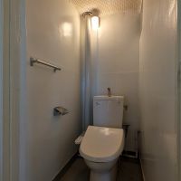 福岡市中央区桜坂の賃貸物件/お手洗い。コンパクトですが、お風呂とは別です。