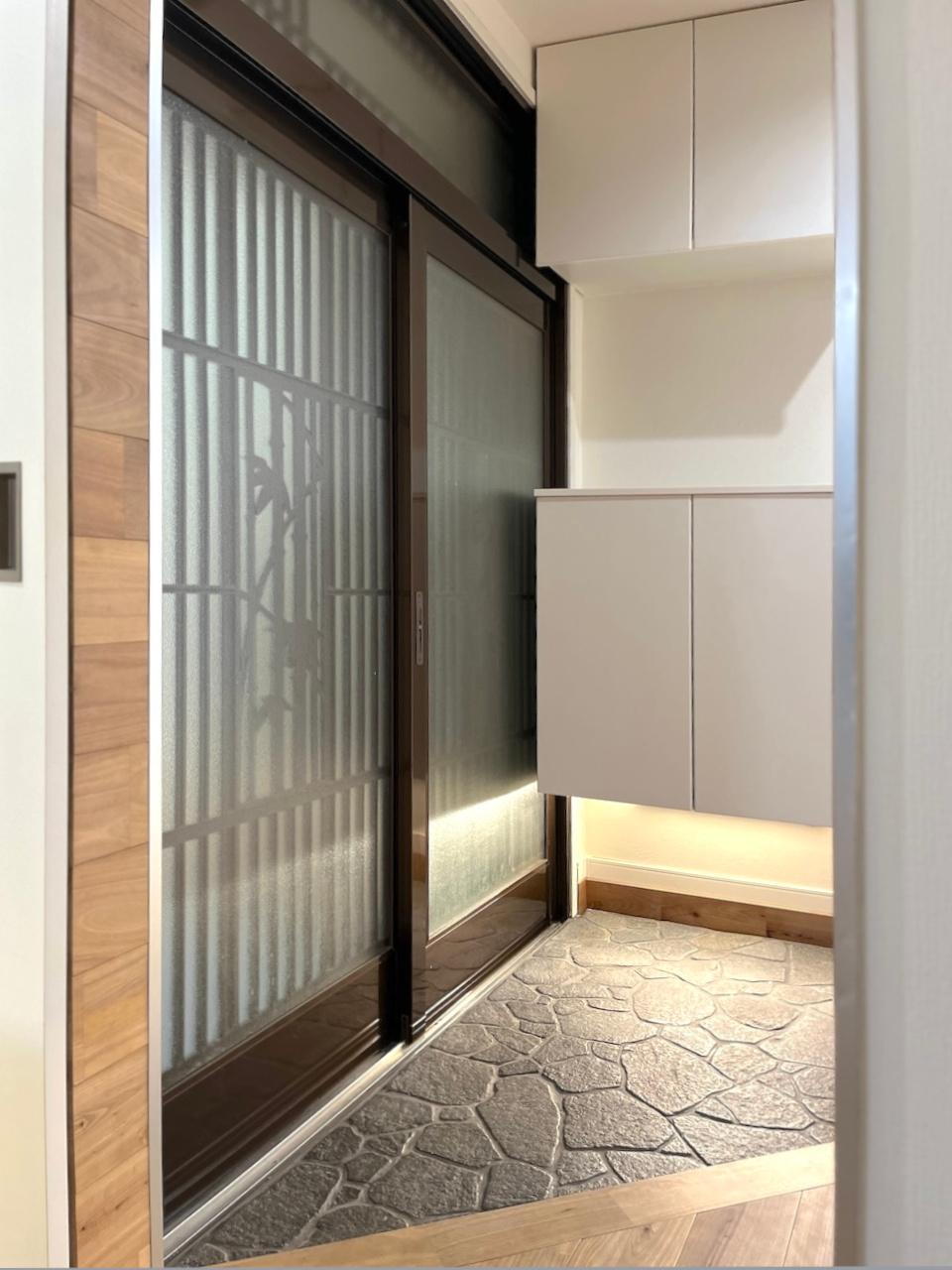 福岡市中央区平尾の賃貸物件/玄関は昔の名残が