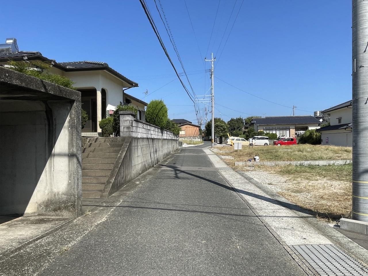 佐賀県鳥栖市今泉町の売買物件/全面道路