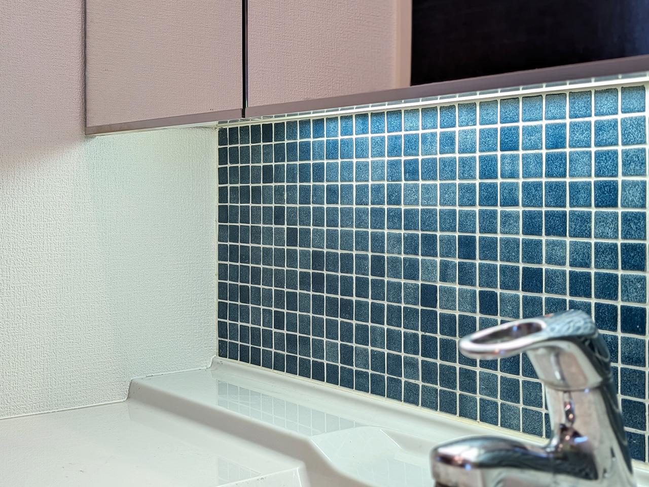 福岡市中央区港の賃貸物件/タイルのアクセントがかわいい。