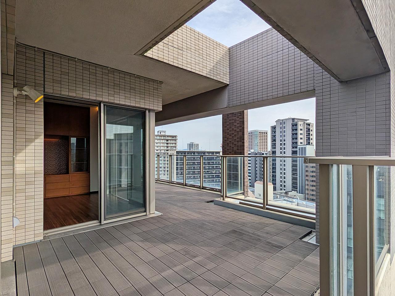 福岡市中央区港の賃貸物件/さて、お待ちかねのバルコニーのご紹介です。