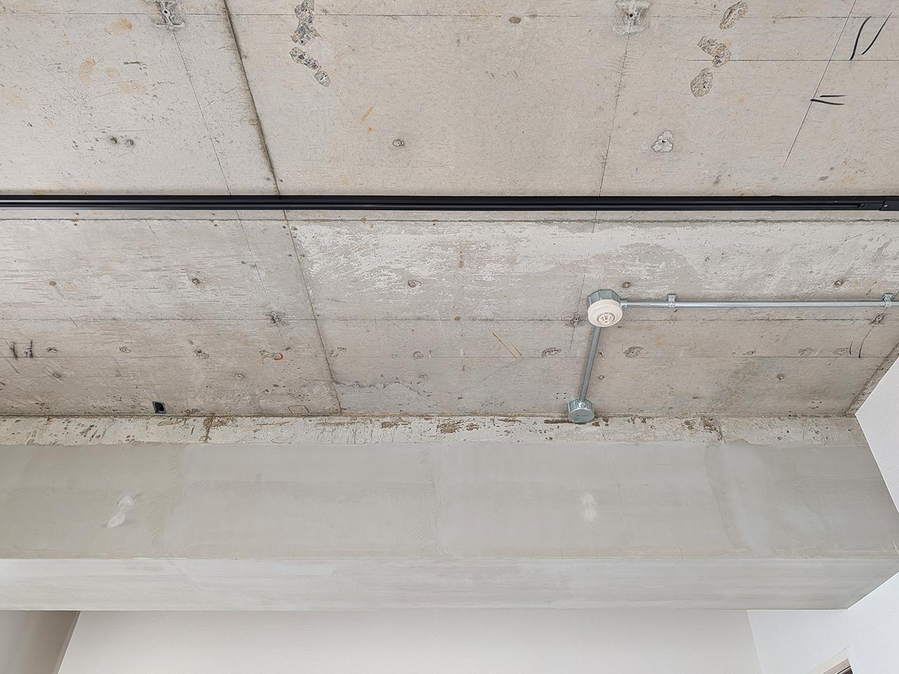 福岡市中央区港の賃貸物件/ワイルドな天井。