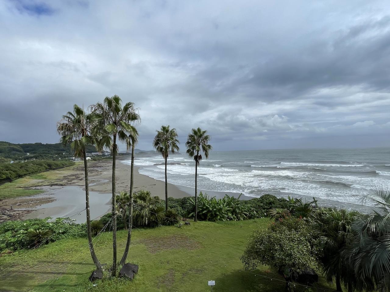宮崎県日向市大字平岩久保田の賃貸物件/近くには、サーファーが集まるスポットがあります。(あいにくの天気ですいません。）