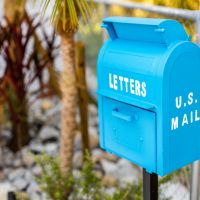 宮崎県日向市大字平岩久保田の賃貸物件/郵便ポストも可愛い。
