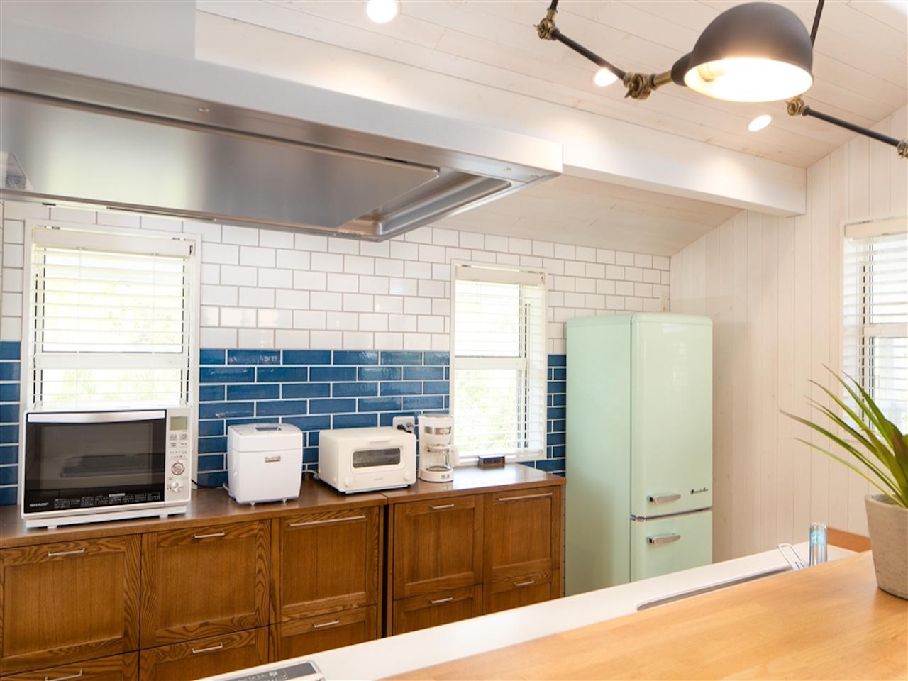 宮崎県日向市大字平岩久保田の賃貸物件/キッチン周りは本物のタイルです。