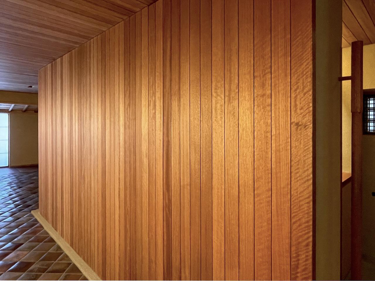 福岡市中央区梅光園の売買物件/じつは、この壁の一部にある仕掛けが。