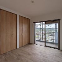 福岡市西区今宿青木の売買物件/洋室その2。お部屋からバルコニーに出れます。