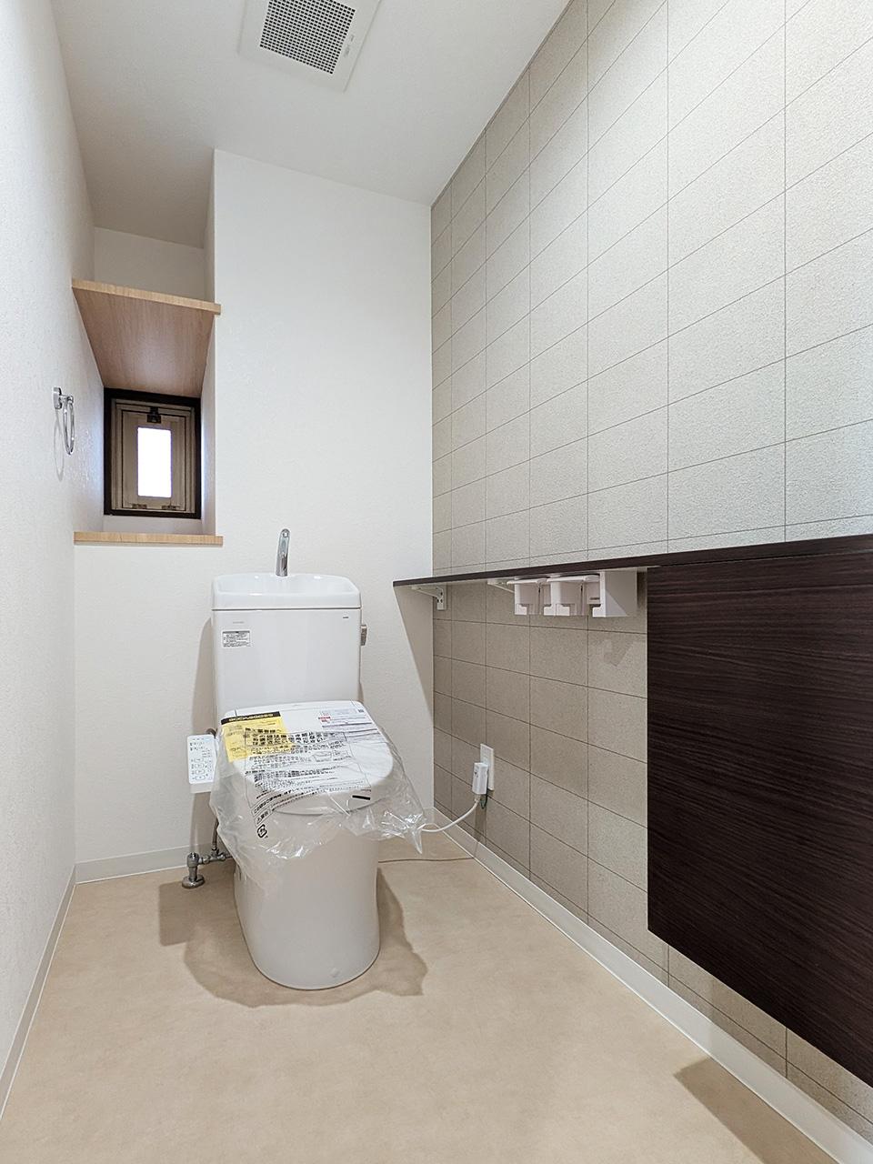 福岡市西区今宿青木の売買物件/お手洗い。