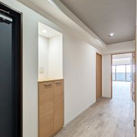 福岡市西区今宿青木の売買物件/廊下。ここにもちょっとした収納が。