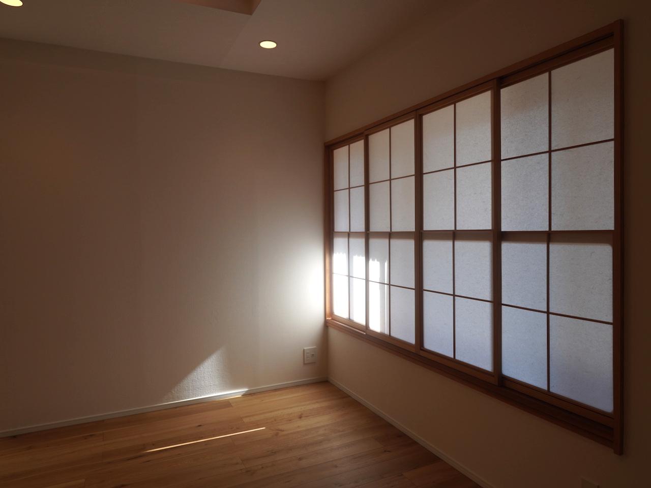 福岡市中央区荒戸の賃貸物件/障子のある、和モダンな雰囲気。