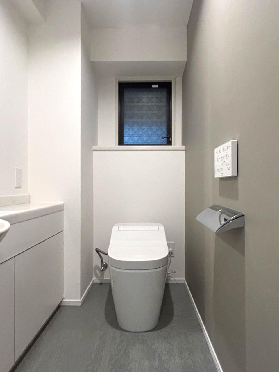 福岡市中央区荒戸の賃貸物件/トイレ。