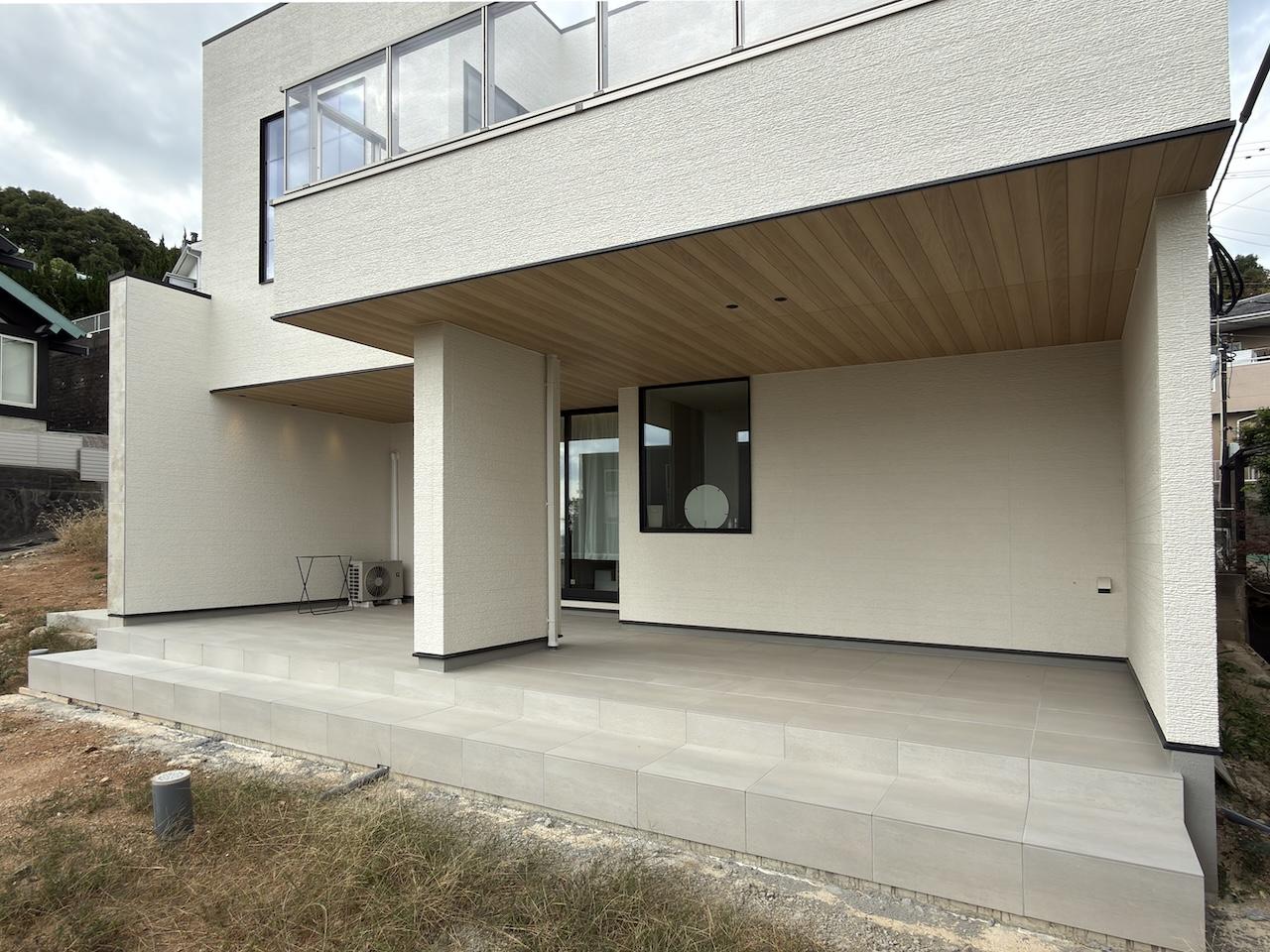 福岡市西区生の松原の売買物件/テラスもゆったりでバーベキューしたくなります。