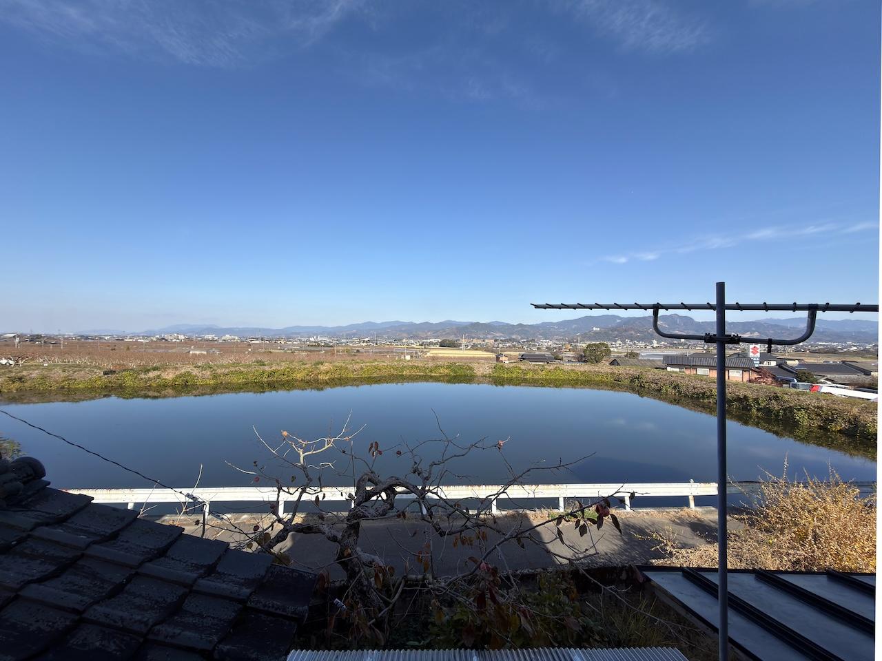 福岡県うきは市吉井町屋部の売買物件/スコーンと抜けた眺望。テレビアンテナは場所の移動をおすすめします。