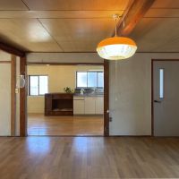 福岡県うきは市吉井町屋部の売買物件/リビング。こちらも広め。