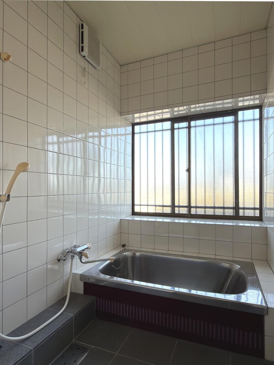 福岡県うきは市吉井町屋部の売買物件/浴室