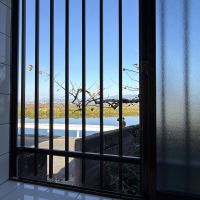 福岡県うきは市吉井町屋部の売買物件/浴室からの眺望。僕だったら柵撤去します。