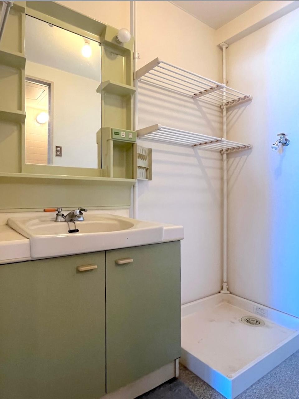 福岡市南区向野の賃貸物件/水回りは少しレトロな雰囲気。