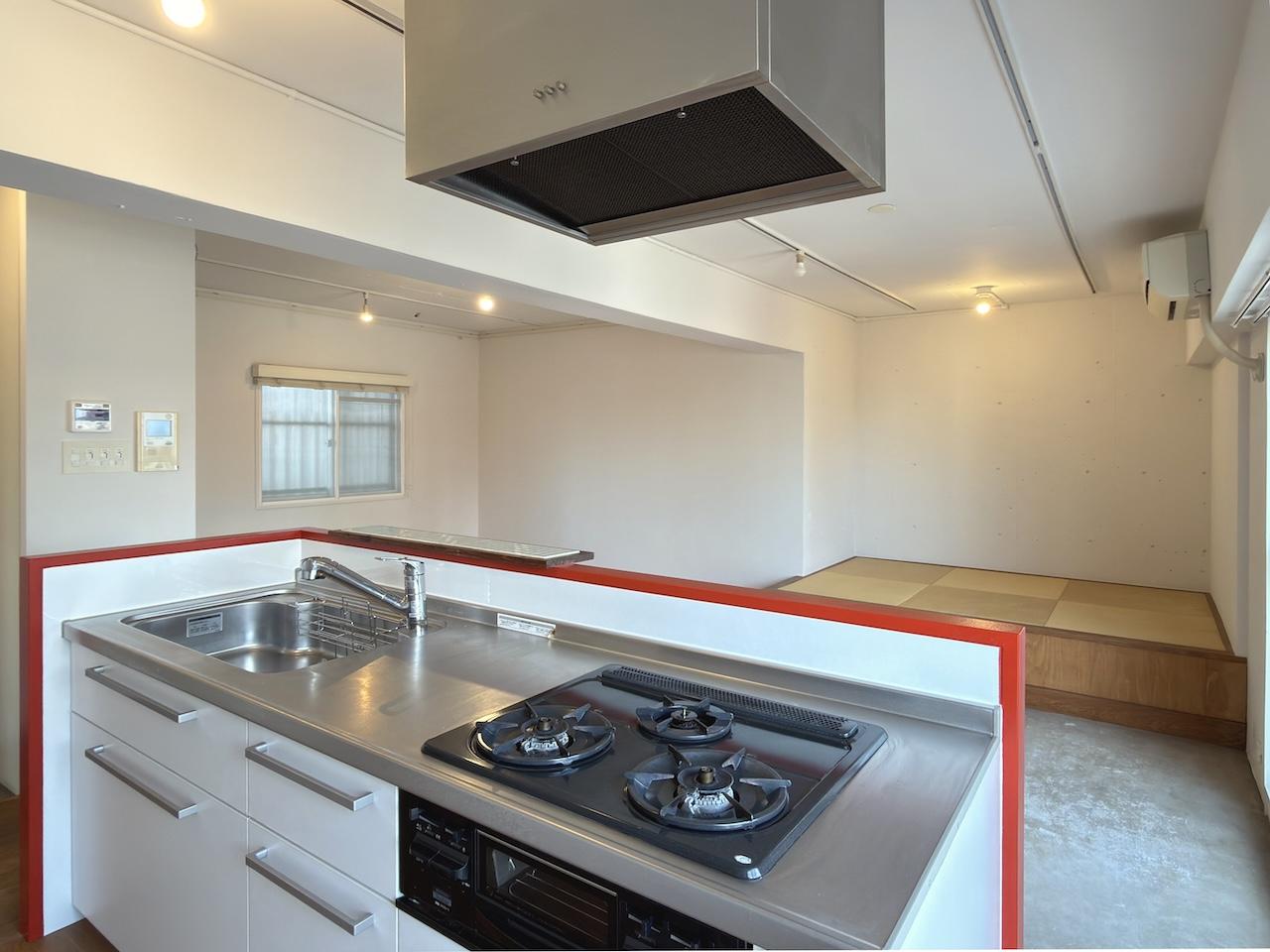 福岡市早良区高取の賃貸物件/カウンターキッチンからの眺め。