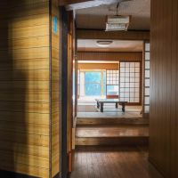 八女市黒木町黒木字上黒木の売買物件/玄関から室内をのぞいた様子