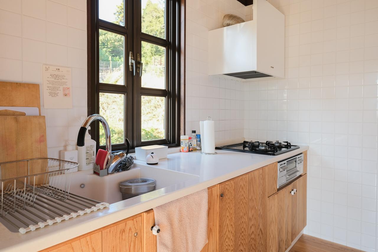 糸島市志摩芥屋の売買物件/数人並んでお料理できちゃいますね