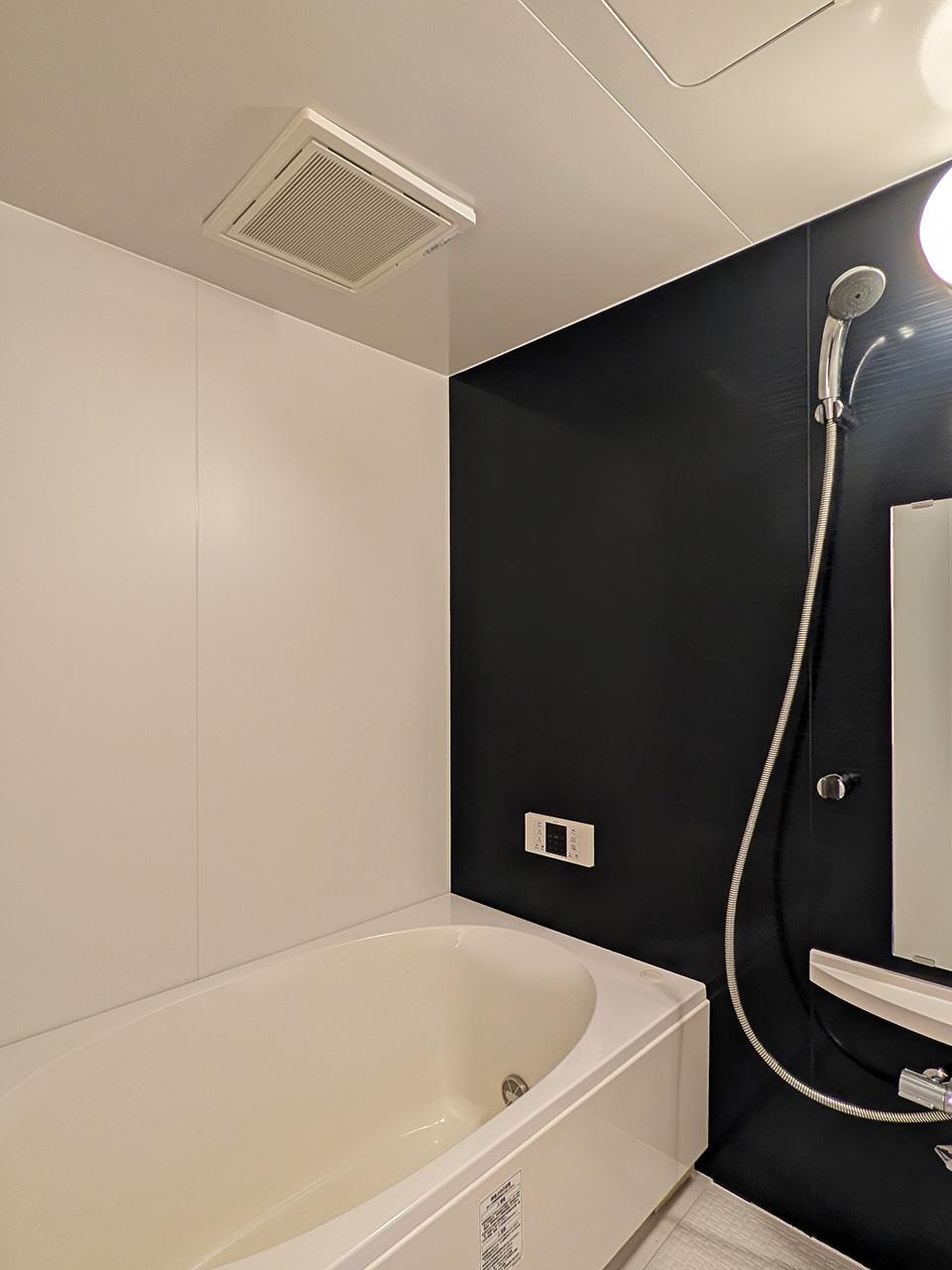 春日市春日原北町の賃貸物件/お風呂。