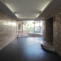 福岡市中央区平尾浄水町の賃貸物件/住居用玄関のエントランス。