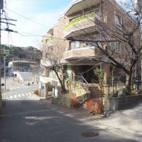 福岡市中央区平尾浄水町の賃貸物件/住居用のエントランスにはこちらから。