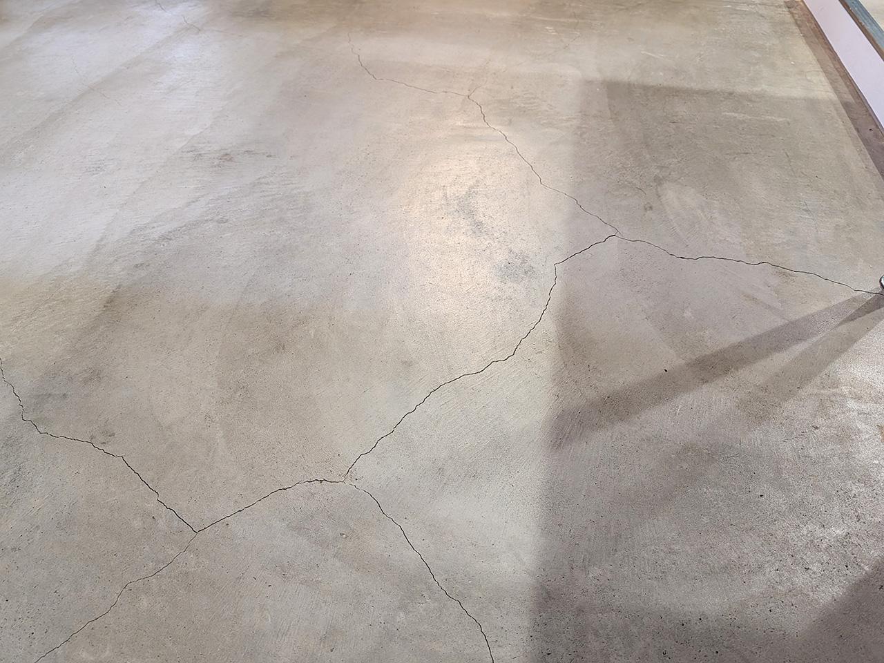 福岡市南区向野の賃貸物件/モルタルはクラックも有り。あらかじめご了承を。