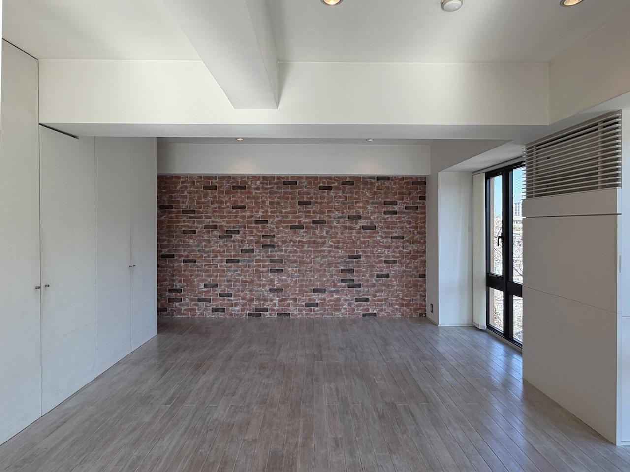 福岡市中央区六本松の賃貸物件/リビングはゆとりある広さです。