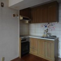 福岡市中央区小笹の売買物件/キッチンはやや古め。交換前提で考えるのがおすすめです。