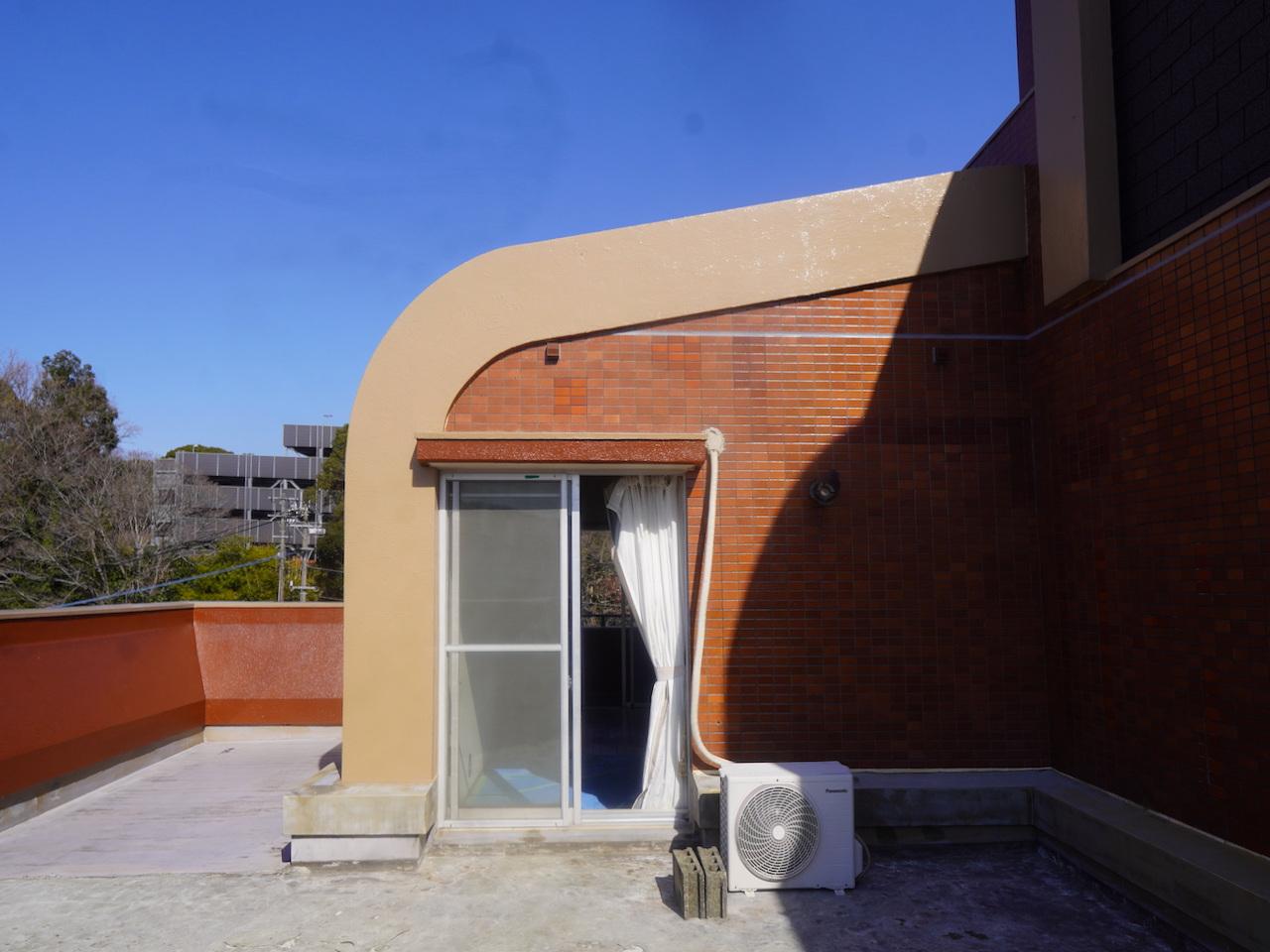 福岡市中央区小笹の売買物件/バルコニー別角度から。