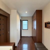 福岡県柳川市新町の賃貸物件/2階ホール。左側の扉は・・・。