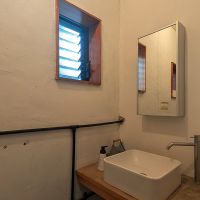 福岡市中央区清川の賃貸物件/ミラーと洗面も付いていて、きれいに使われています。