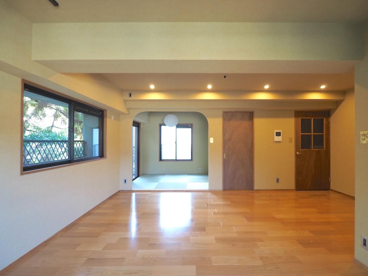 福岡市中央区赤坂の売買物件/大胆にリビングは広く！