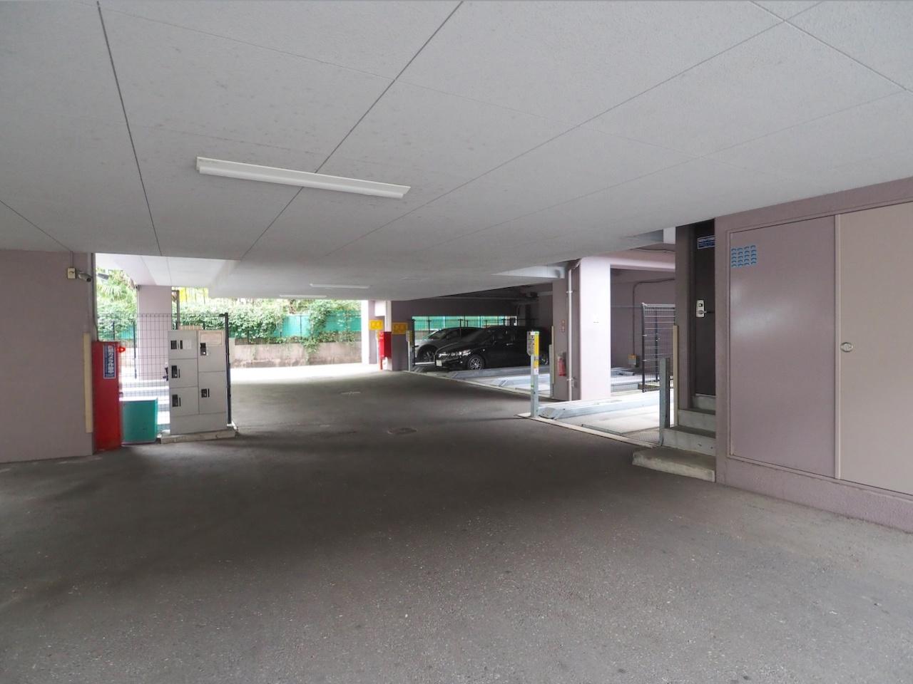 福岡市中央区赤坂の売買物件/駐車場はこんな感じ。