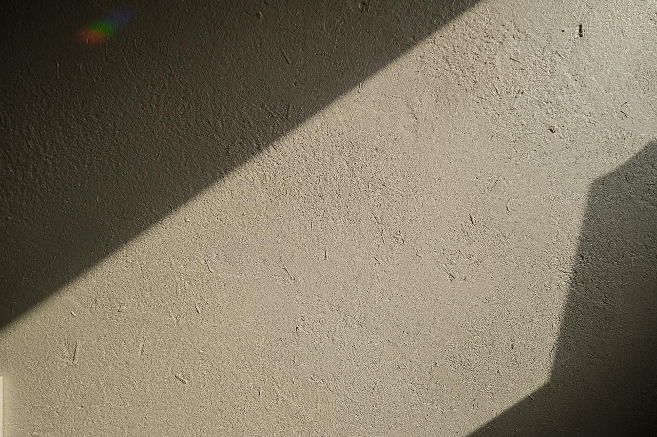 大分県日田市大字田島の売買物件/場所ごとに塗り方や配合を変えた漆喰。ぜひ見比べてみてください。