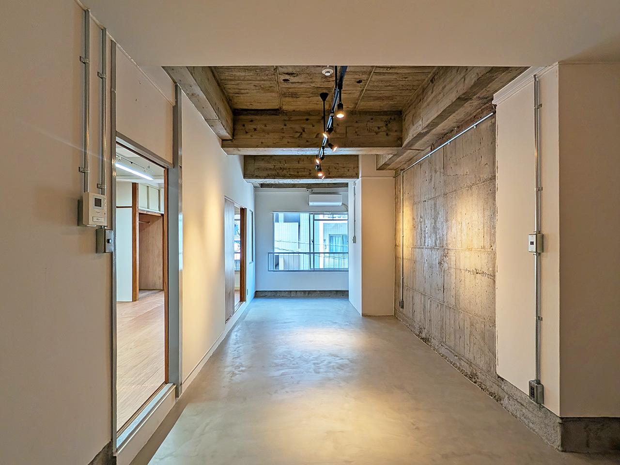 福岡市中央区高砂の賃貸物件/コンクリのラフさがいい感じ。