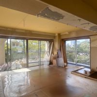 福岡市中央区大濠公園の賃貸物件/角部屋ならではの窓の多さ。風がよく通る、気持ちのいいお部屋です。