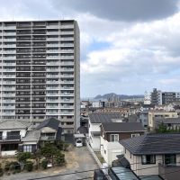 北九州市門司区藤松の賃貸物件/よく見ると海も眺められます