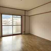 北九州市門司区藤松の賃貸物件/もともと和室だったお部屋を洋室へ変更しています