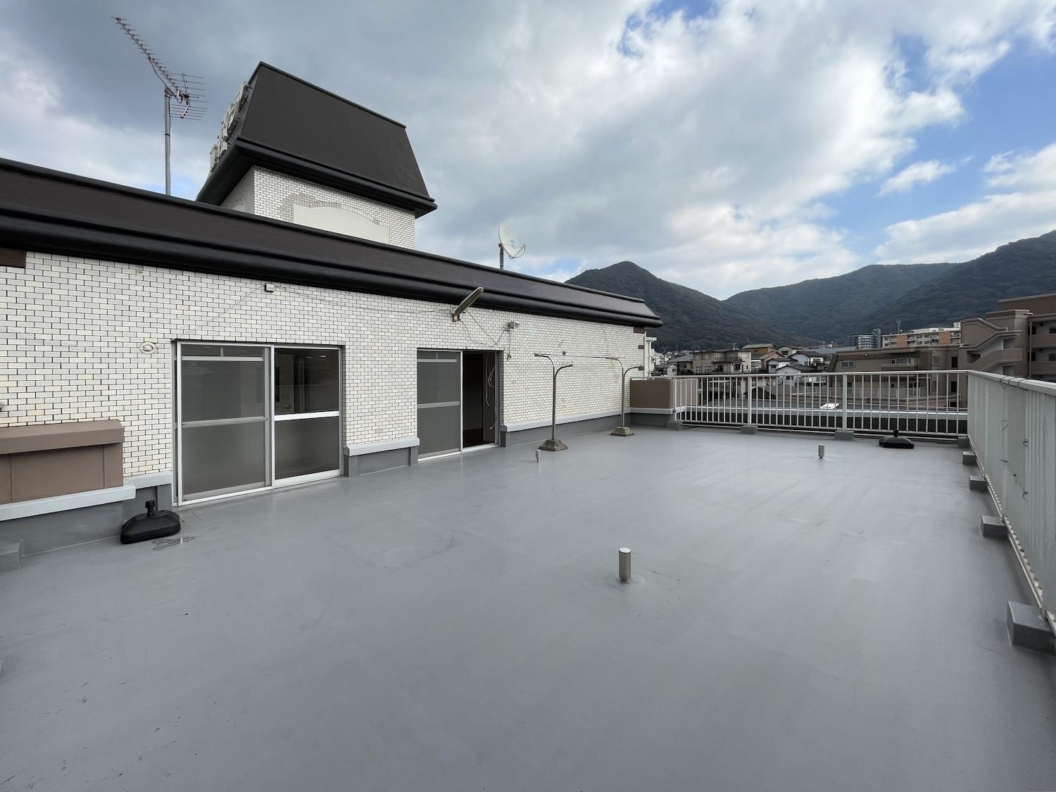 北九州市門司区藤松の賃貸物件/洗濯物干しだけでは持て余すこの空間をどう使う？