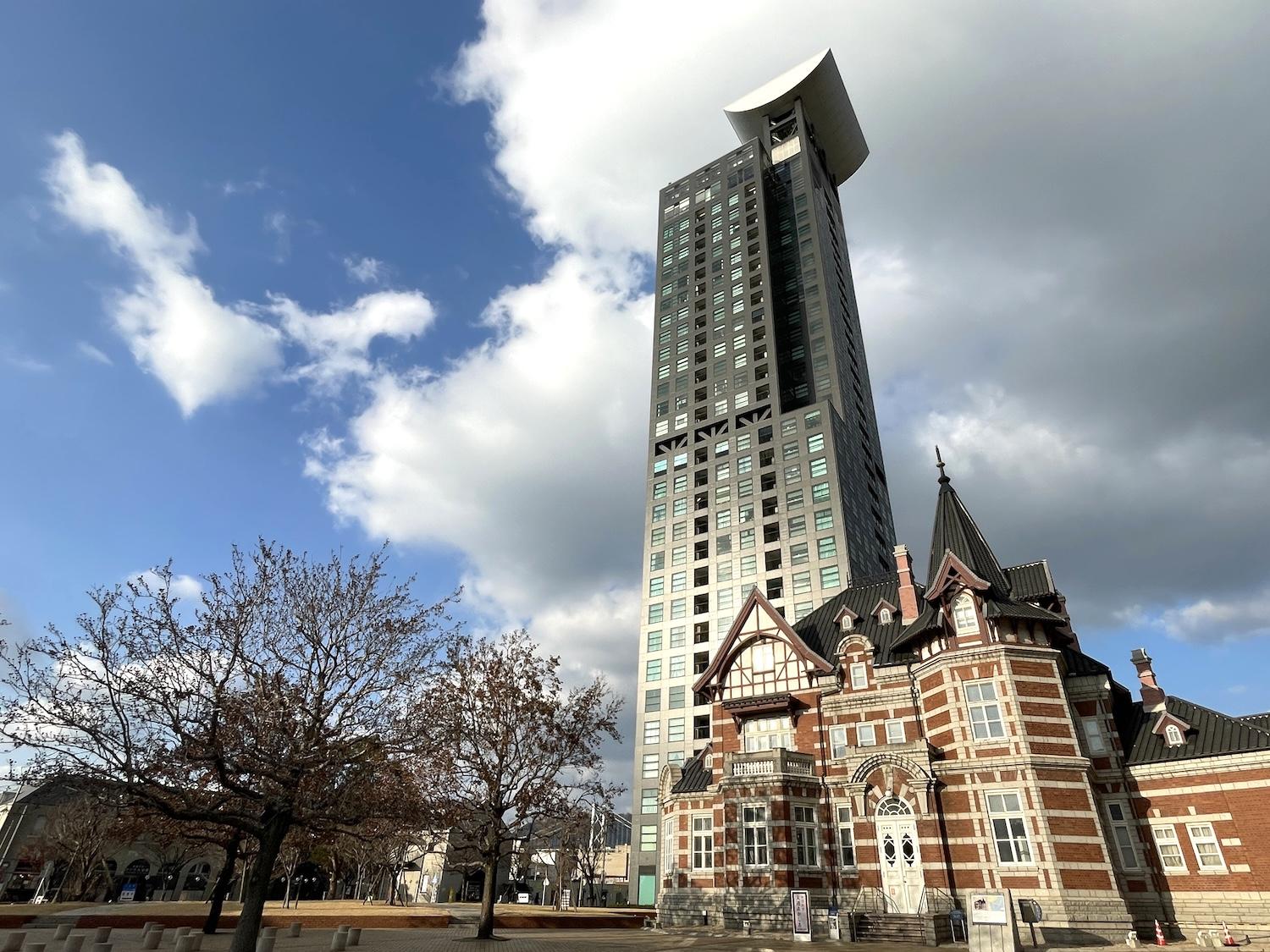 北九州市門司区東港町の賃貸物件/最上階は展望室で、観光スポットになっています。