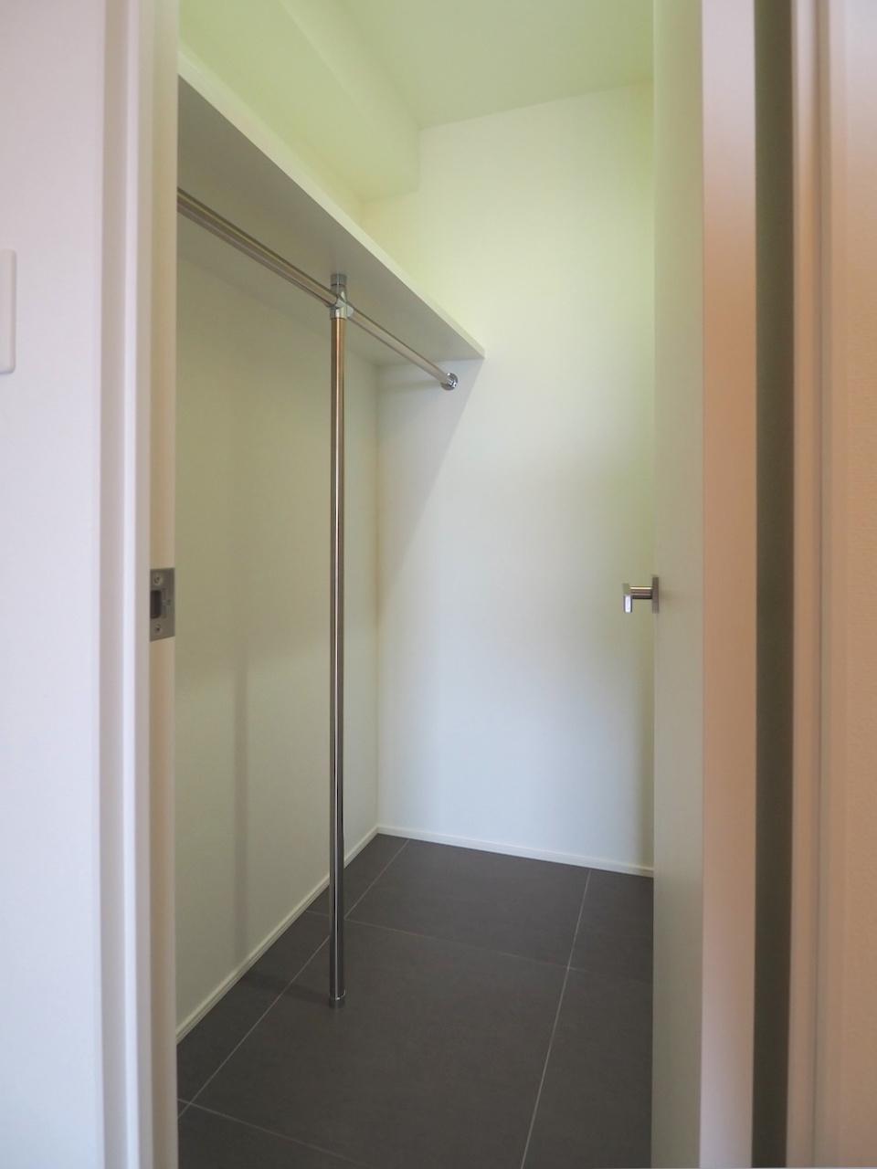 福岡市中央区六本松の賃貸物件/ウォークインクローゼット。