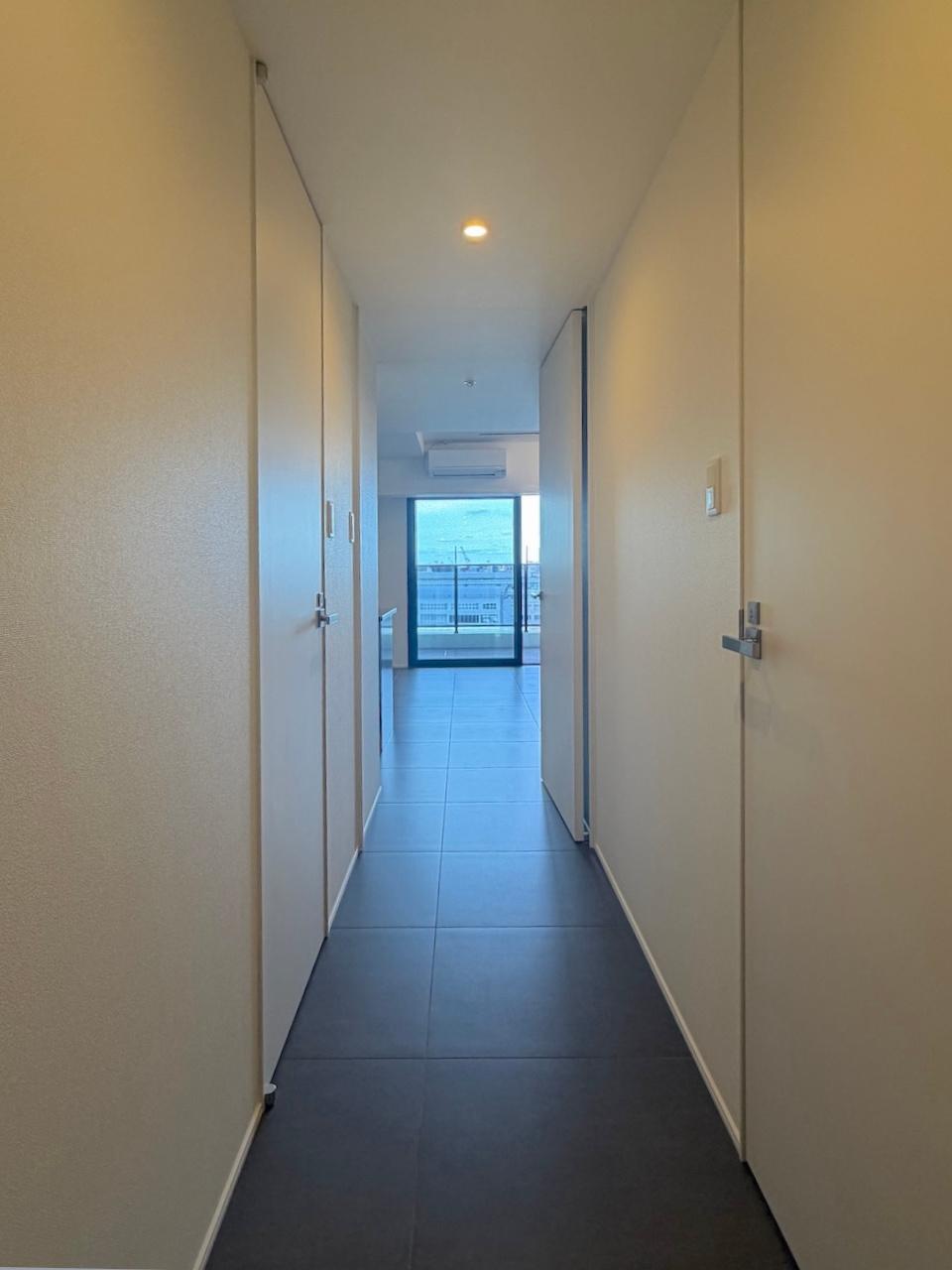 福岡市中央区六本松の賃貸物件/廊下から美しい。