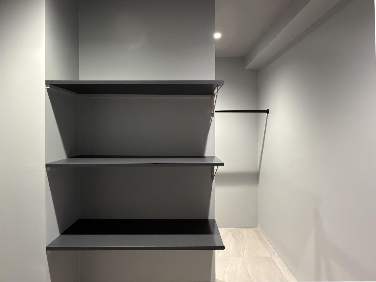 福岡市中央区平尾の賃貸物件/広々ウォークインクローゼット。