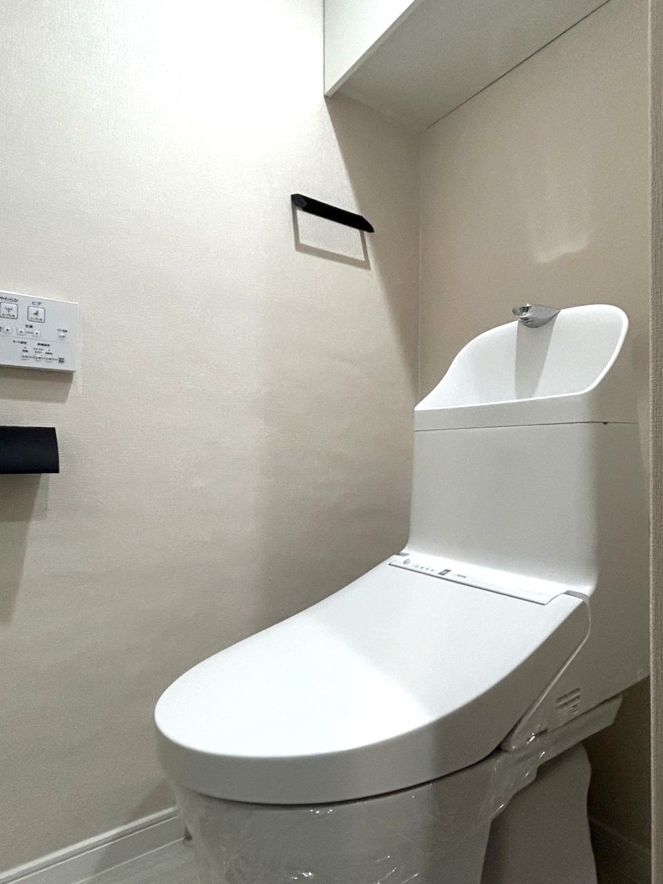 福岡市中央区浄水通の売買物件/トイレ。