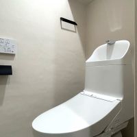 福岡市中央区浄水通の売買物件/トイレ。