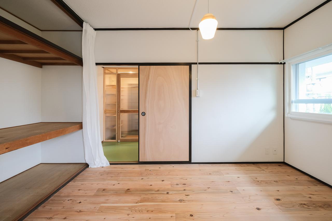 福岡市中央区小笹の賃貸物件/素足でいたくなる、やわらかい木の質感です。