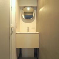 福岡市南区向野の売買物件/絵になる独立洗面台。