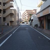 福岡市南区向野の売買物件/日赤通りから一つ入ったところ道。